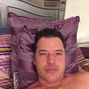 Meet your Posher, Tomás